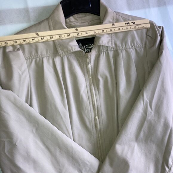 London Fog Womens Khaki All Weather Jacket Zip Out Lining Size 16 R Casual Walk - Picture 4 of 12